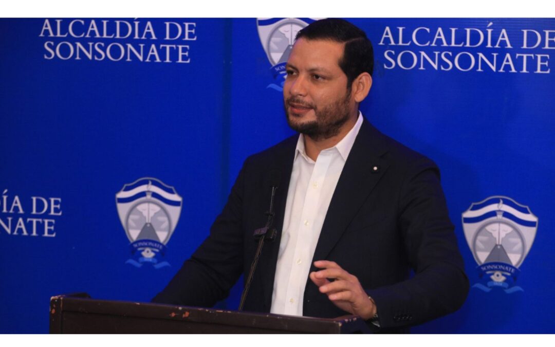 Alcalde Arévalo hace un llamado a analizar Ley de Carrera Administrativa