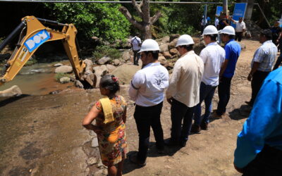 DOM construye puente en Santo Domingo de Guzmán