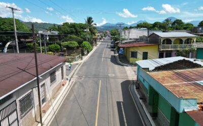 DOM entrega calles renovadas en Nahuizalco, Sonsonate