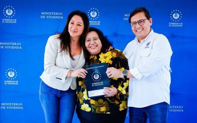 Ministerio de Vivienda ha logrado legalizar 3,500 centros escolares