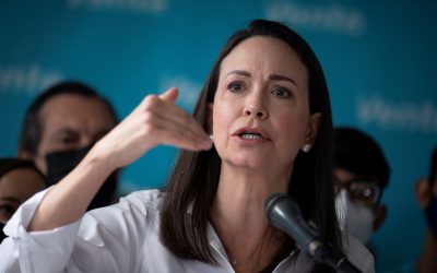 Corina Machado llama a los venezolanos a avanzar con firmeza y serenidad