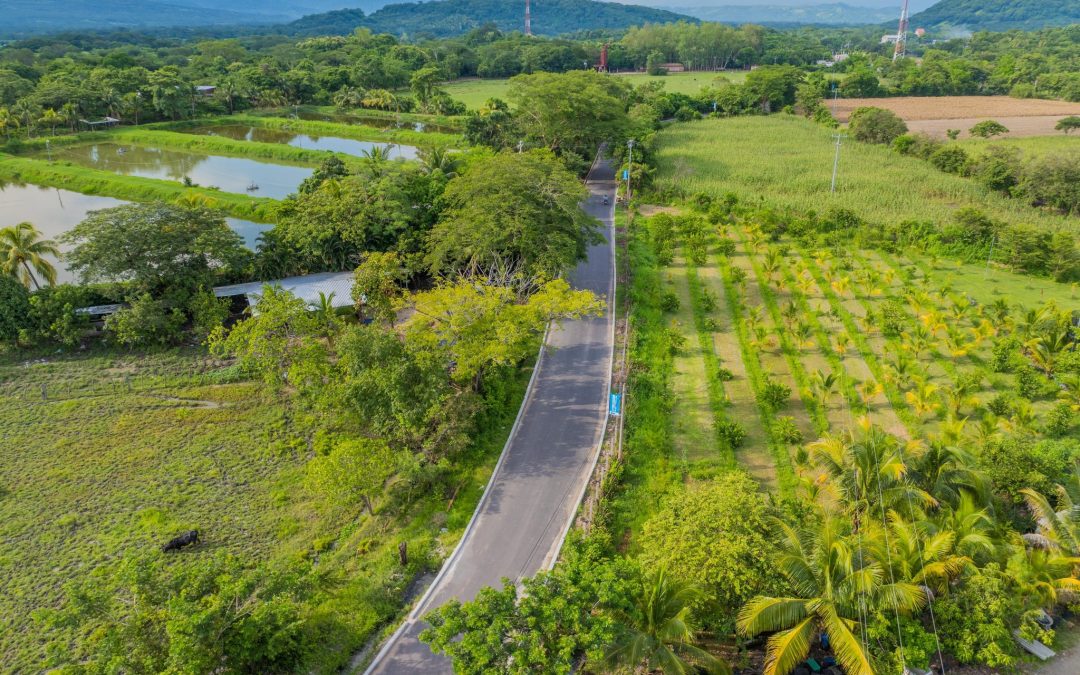 Obra Municipal entrega calle renovada a familias de San Pablo Tacachico