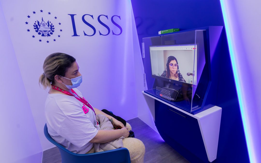 Conoce los pasos para hacer uso de la cabina de telemedicina del ISSS