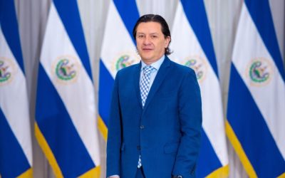 Renuncia comisionado presidencial de Derechos Humanos