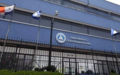 El Salvador prepara su salida del Parlamento Centroamericano