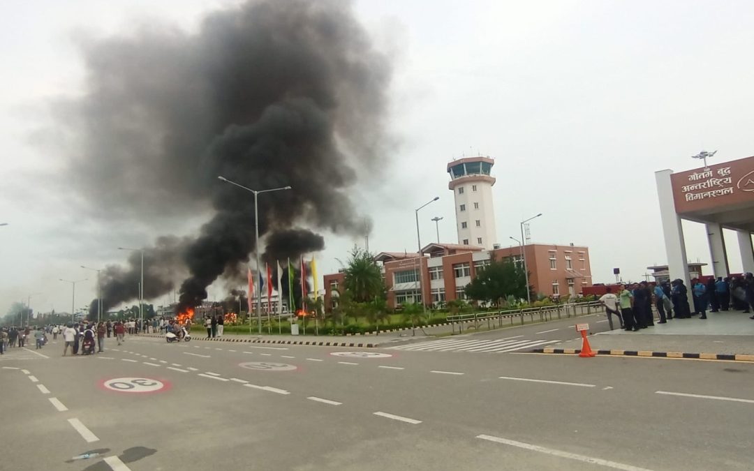 Manifestantes terminan con el comunismo en Nepal