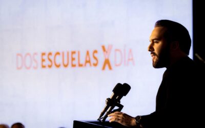 Gobierno inaugura 70 escuelas de manera simultánea