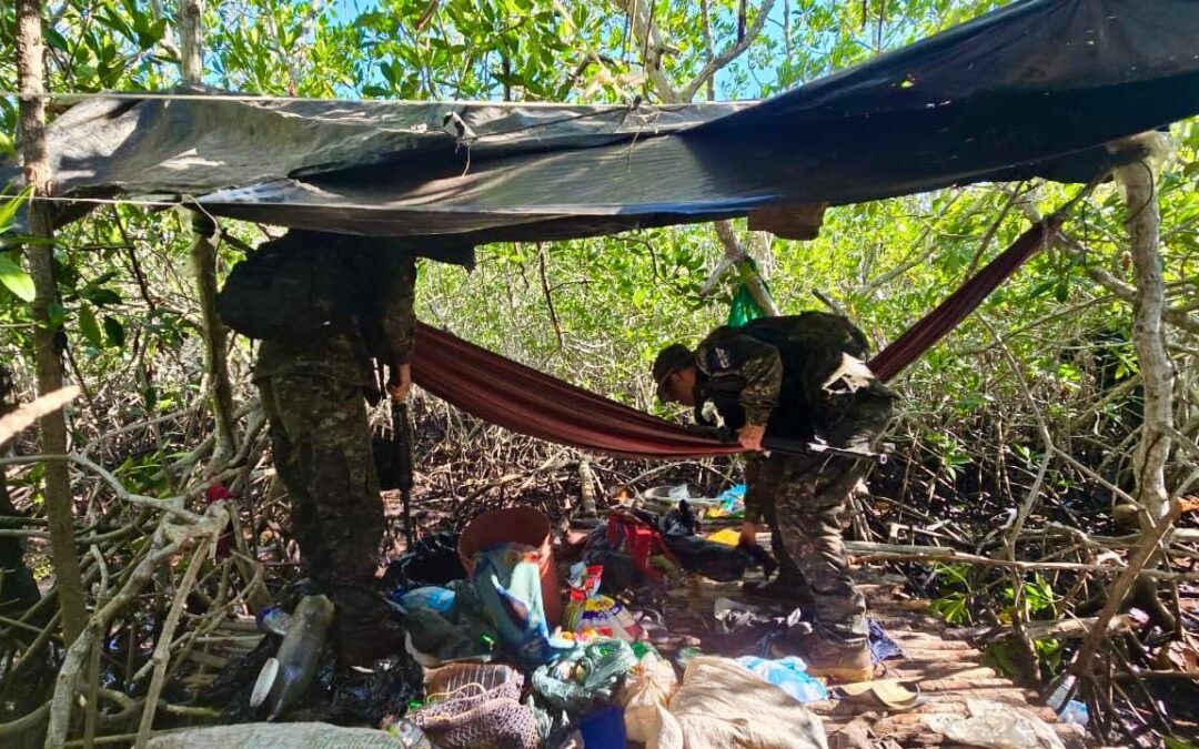 Fuerza Armada desmantela campamento clandestino en Usulután