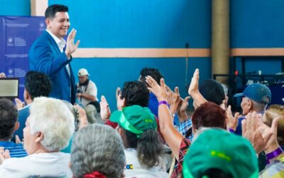 San Salvador Oeste dignifica a los adultos mayores